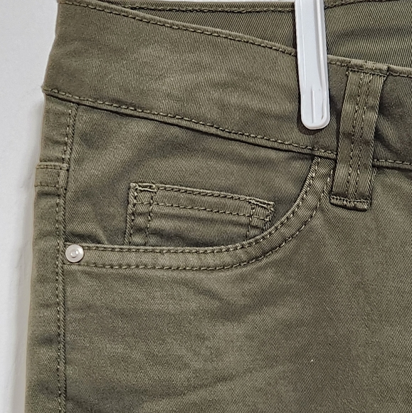 NWOT Liquidx Skinny Midrise Jeans Women's Size 0 Army Green - Picture 3 of 12